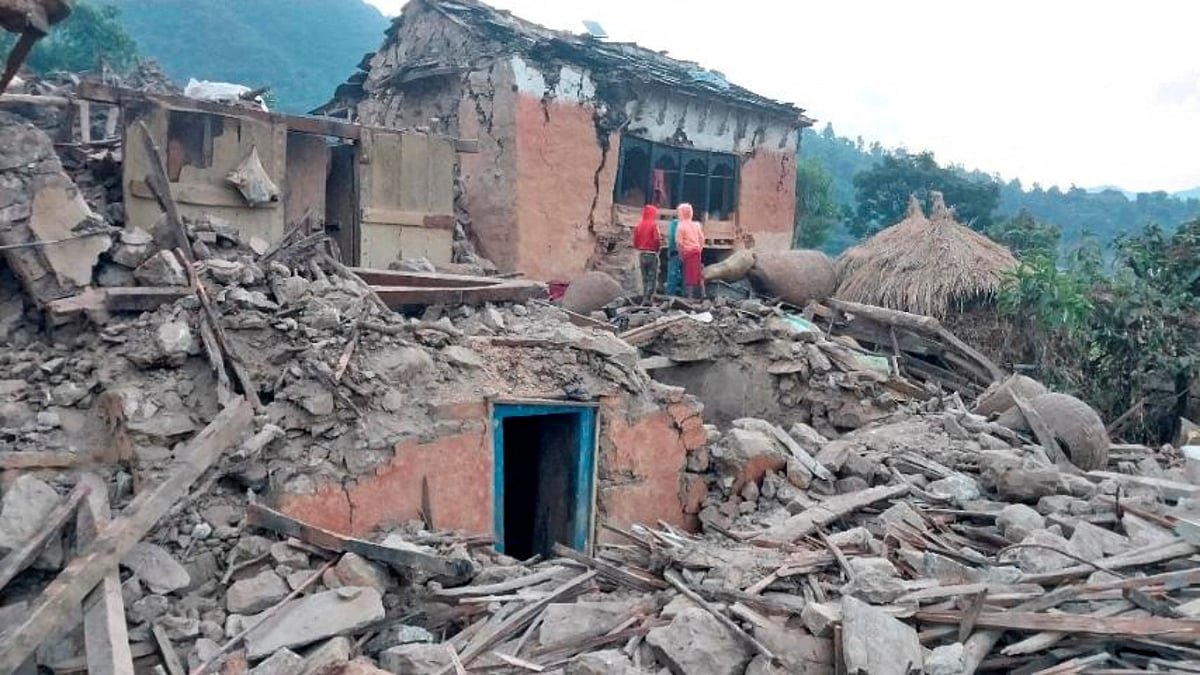 Nepal Earthquake: Aftermath pictures show scale of destruction